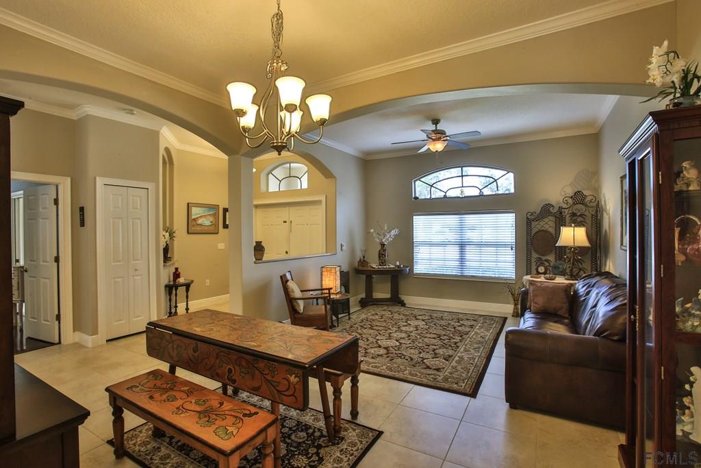 8 Ripley Place Palm Coast, FL 32164 - Photo 10 of 32 Gallery Image 10