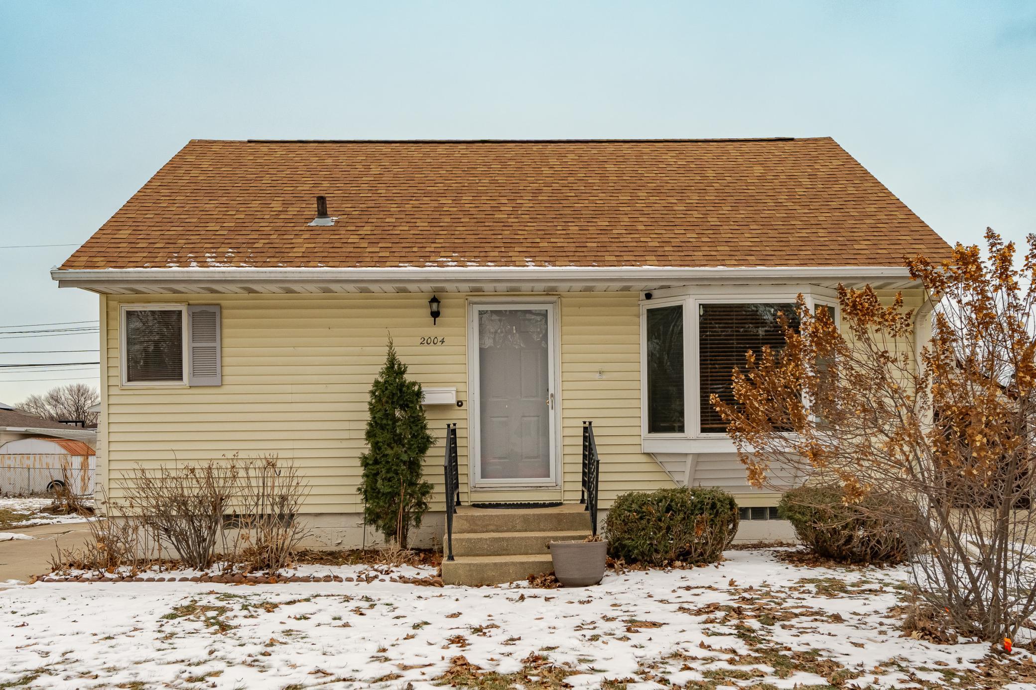 2004 18th Street Northwest Rochester, MN 55901 - Photo 1 of 26