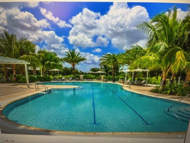 808 Bridgewood Place, Unit 808 Boca Raton, FL 33434 - Photo 45 of 47 Photo 45