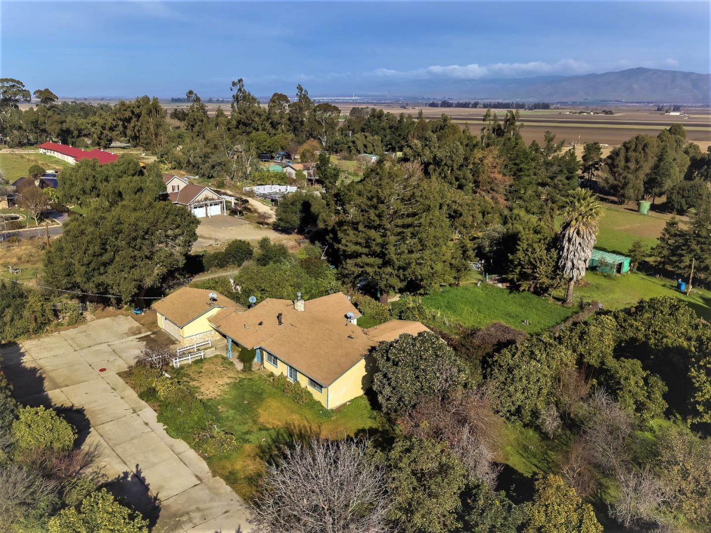 36861 Foothill Road Soledad, CA 93960 - Photo 3 of 32 Gallery Image 3