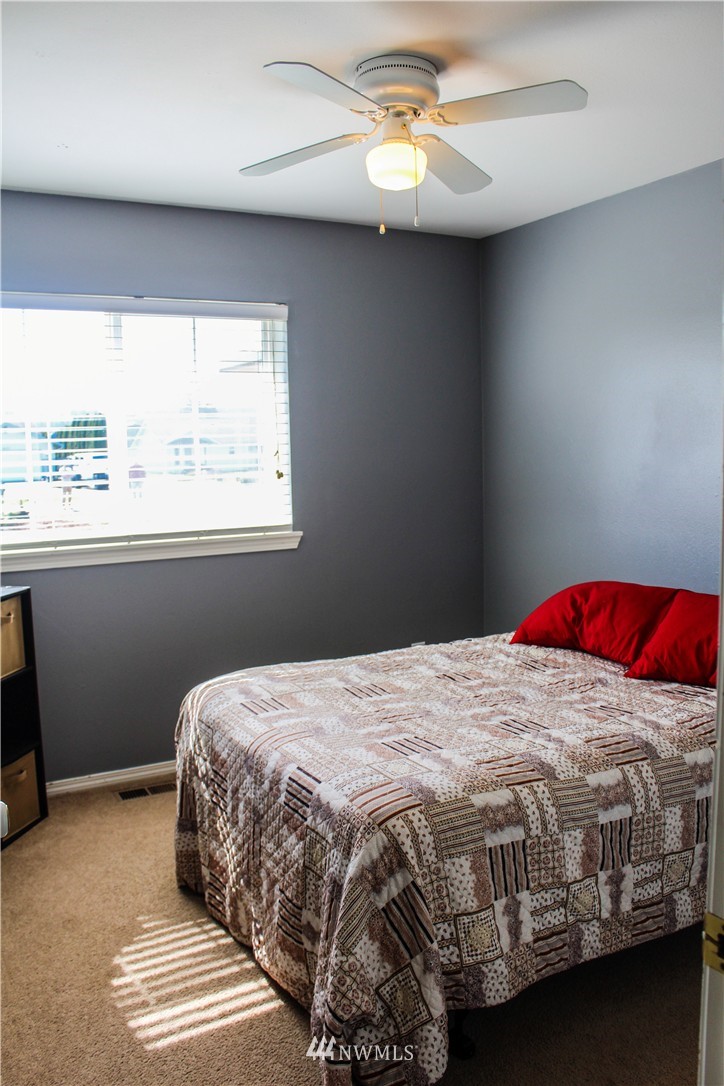 8632 194th Avenue Southwest Rochester, WA 98579 - Photo 11 of 24