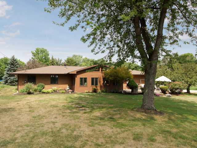 3320 Pebble Beach Road West Grove City, OH 43123 - Photo 3 of 25