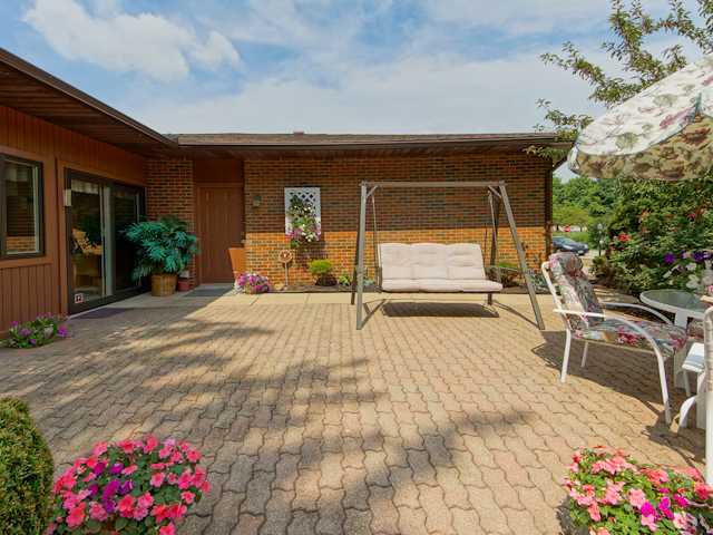 3320 Pebble Beach Road West Grove City, OH 43123 - Photo 4 of 25