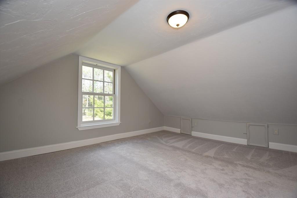 202 Chase Road Lunenburg, MA 01462 - Photo 15 of 21