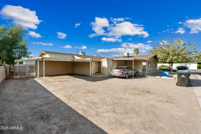$1,975 | 3445 East Earll Drive, Unit 1, Phoenix, AZ 85018