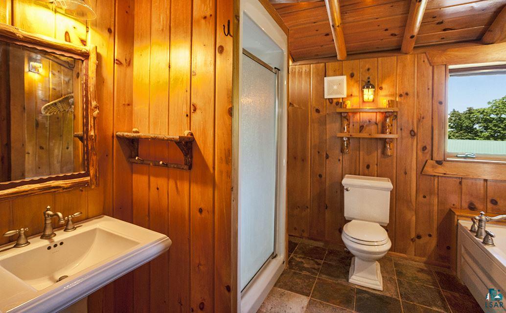 7005 Olson Road Two Harbors, MN 55616 - Photo 12 of 24