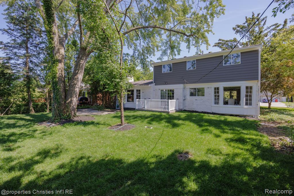 19810 Silver-Spring Street Southfield, MI 48076 - Photo 25 of 29
