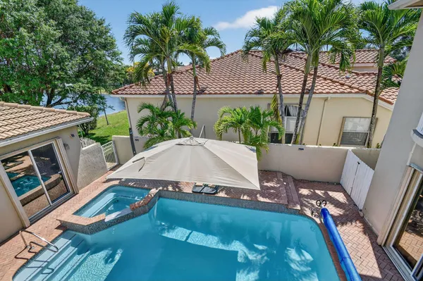 $939,000 | 6887 Houlton Circle, Lake Worth, FL 33467