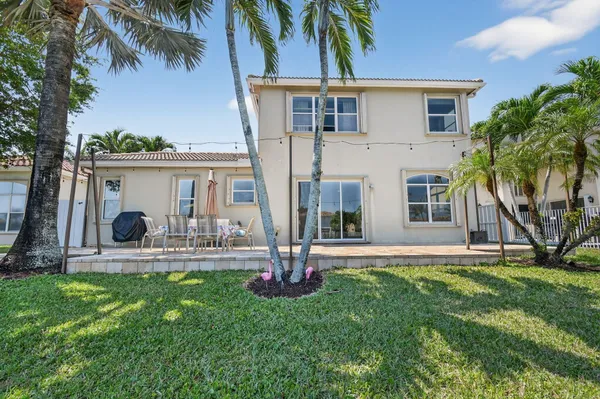 $939,000 | 6887 Houlton Circle, Lake Worth, FL 33467