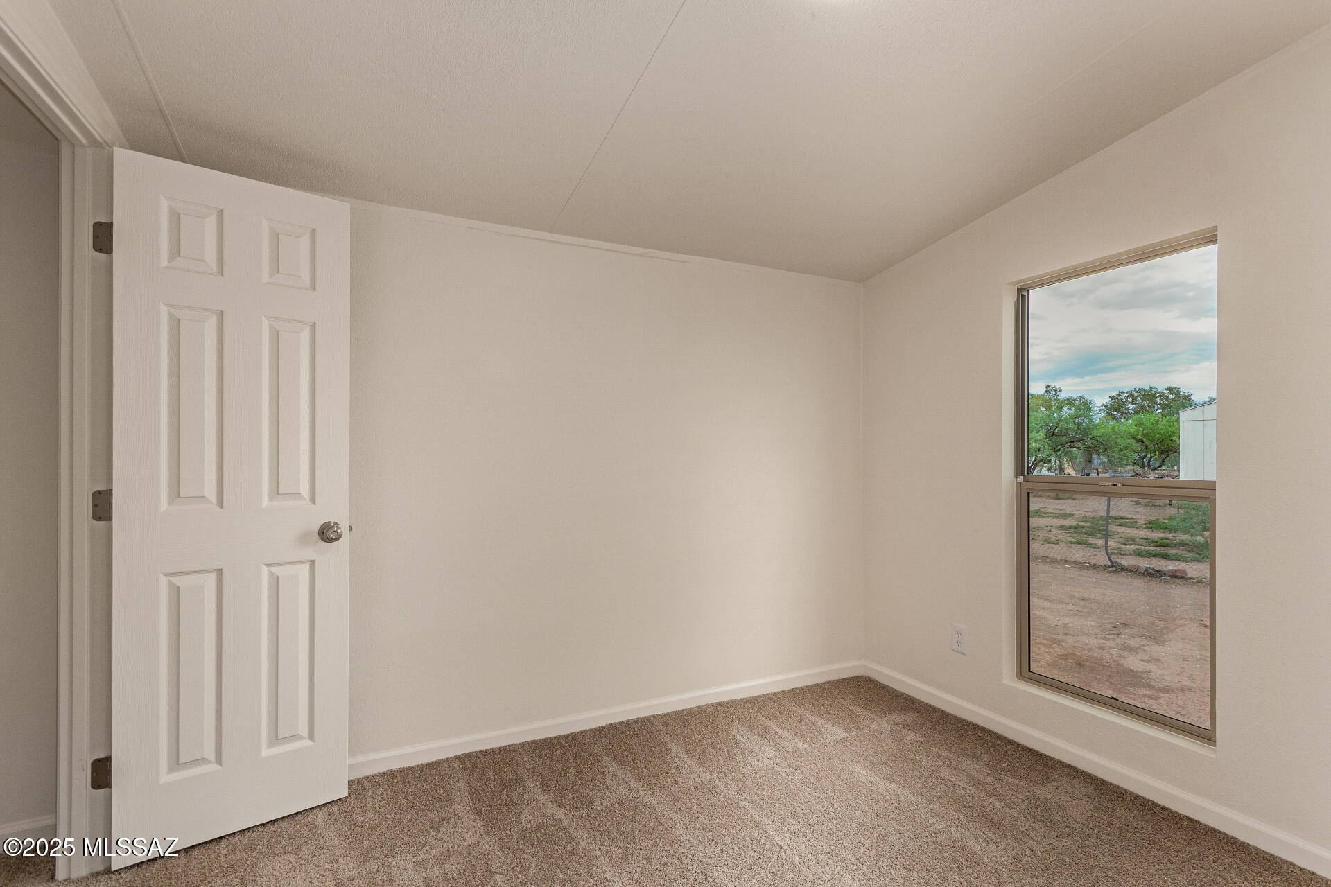 17455 West Oatman Road Marana, AZ 85653 - Photo 20 of 28