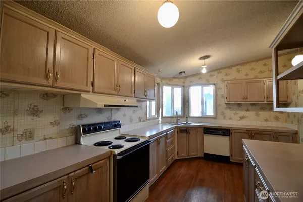 $99,900 | 5250 College Street Southeast, Unit 19, Lacey, WA 98503