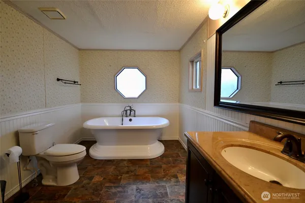 $99,900 | 5250 College Street Southeast, Unit 19, Lacey, WA 98503