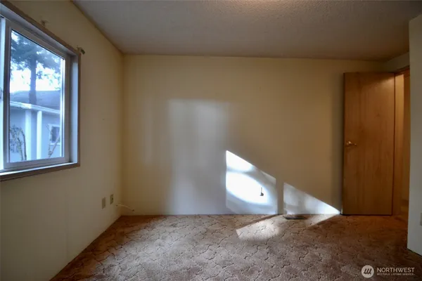 $99,900 | 5250 College Street Southeast, Unit 19, Lacey, WA 98503