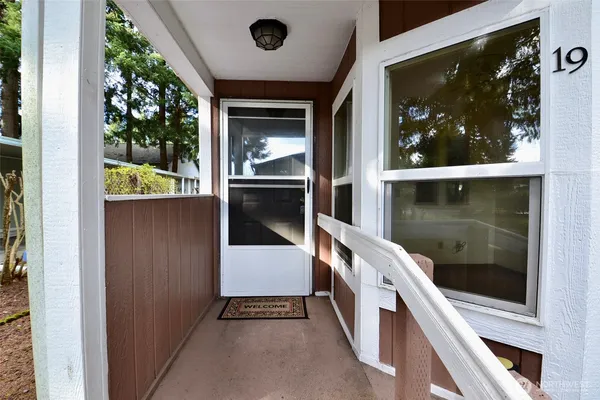 $99,900 | 5250 College Street Southeast, Unit 19, Lacey, WA 98503