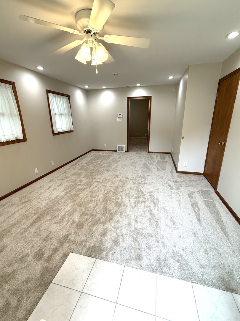 1234 Hickory Road Homewood, IL 60430 - Photo 9 of 36 Gallery Image 9