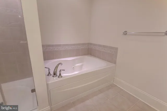 $429,000 | 18888 Bethpage Drive, Unit 1B, Lewes, DE 19958