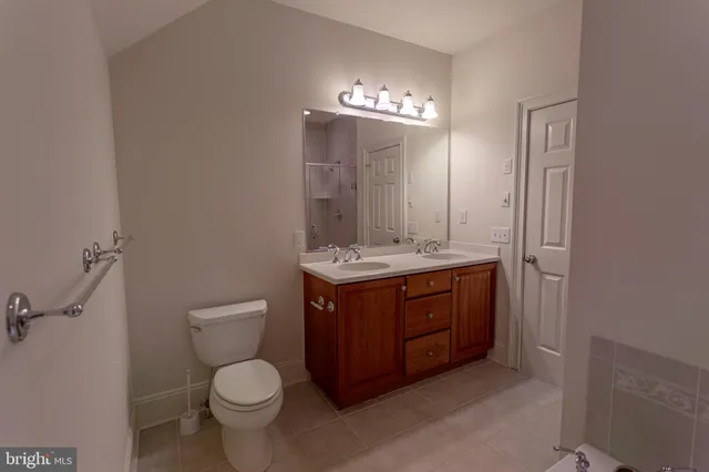 $429,000 | 18888 Bethpage Drive, Unit 1B, Lewes, DE 19958