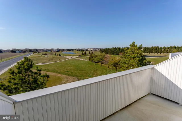 $429,000 | 18888 Bethpage Drive, Unit 1B, Lewes, DE 19958