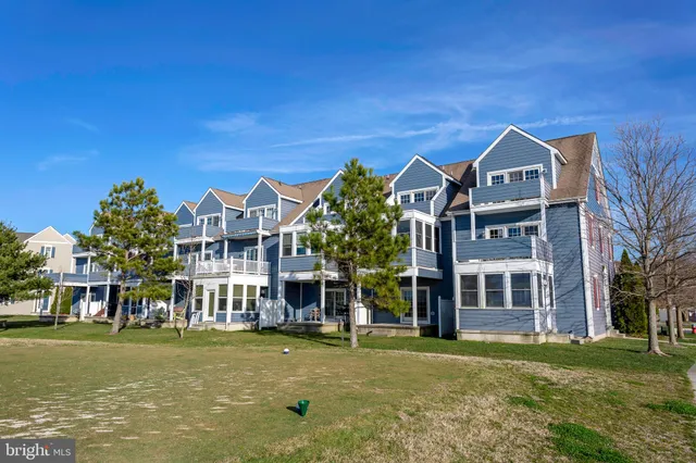 $429,000 | 18888 Bethpage Drive, Unit 1B, Lewes, DE 19958