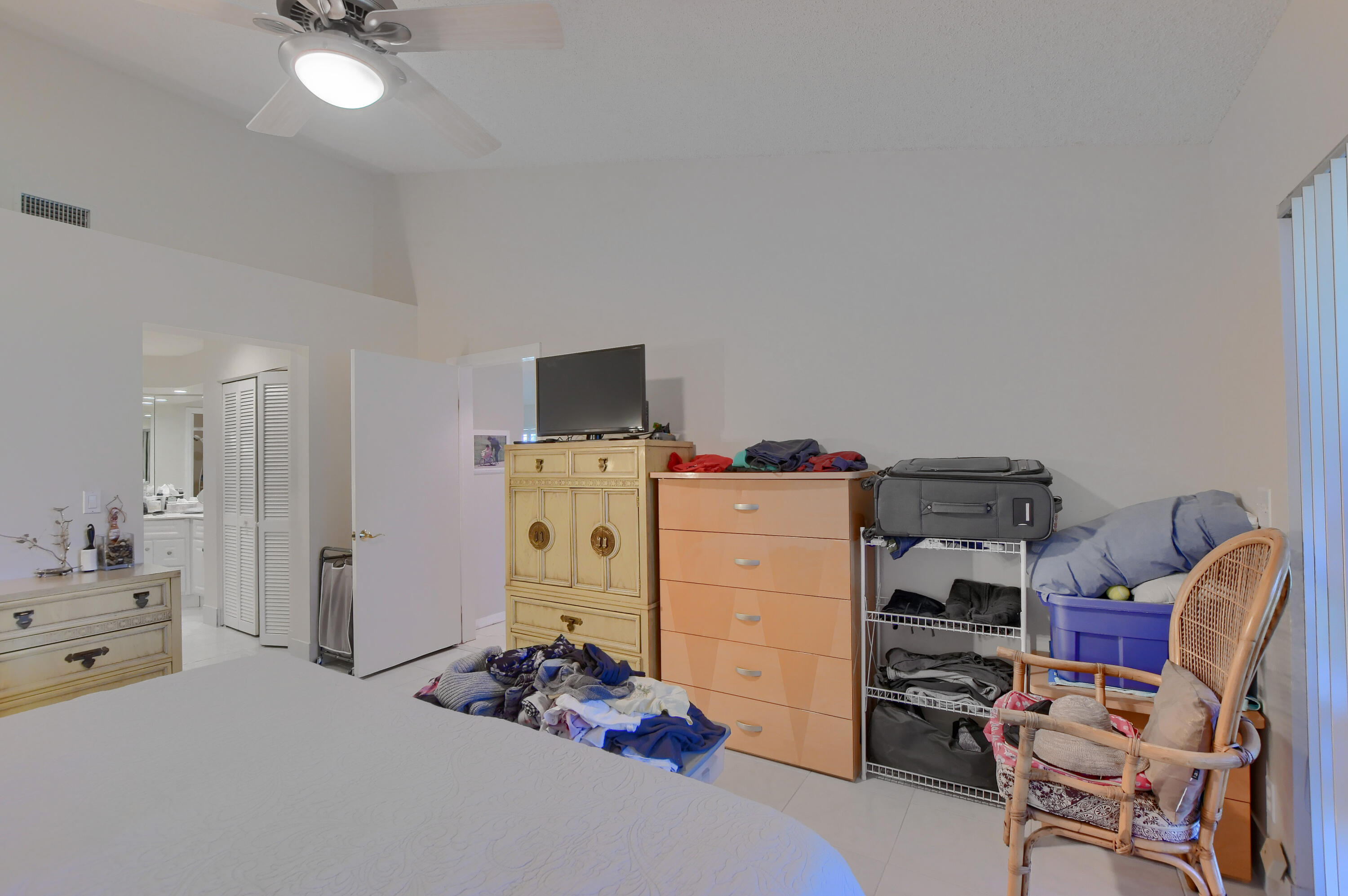 11089 Rios Road, Unit 11089 Boca Raton, FL 33498 - Photo 17 of 33 17_ebf_2080-hdr(5)