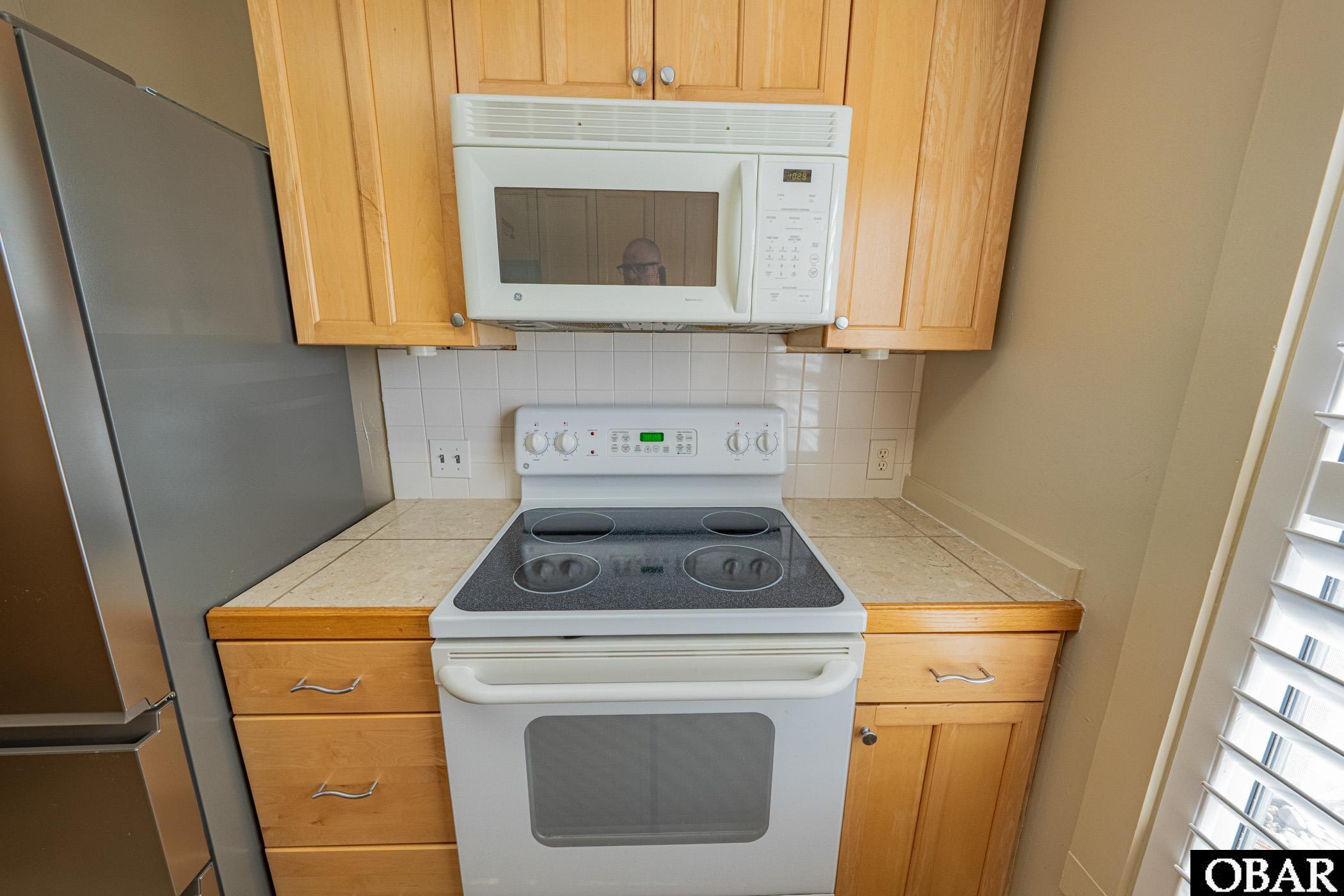 212 West Kitty Hawk Road, Unit 212 Kitty Hawk, NC 27949 - Photo 12 of 35