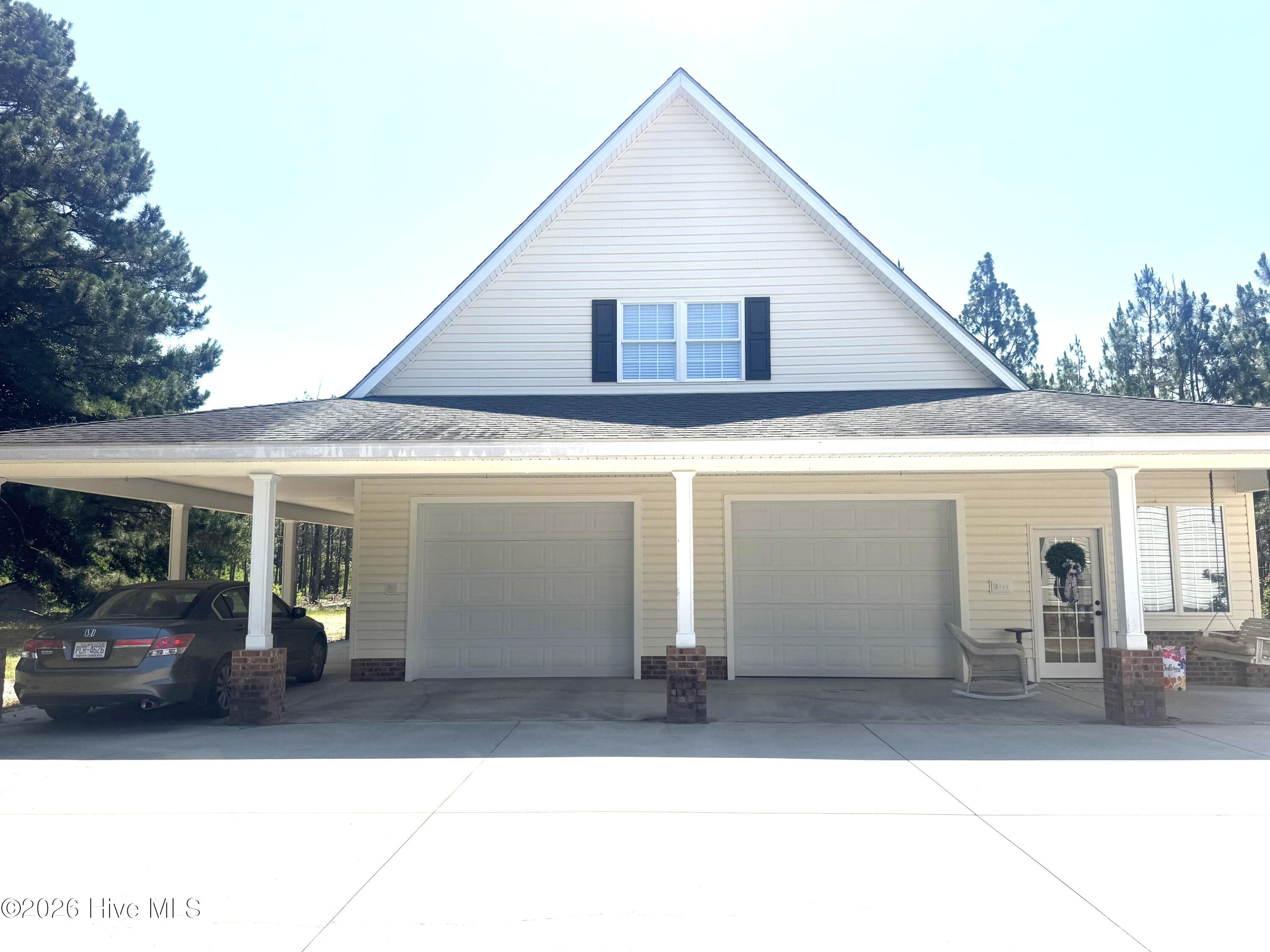 727 Mt Olive Road Bladenboro, NC 28320 - Photo 10 of 52
