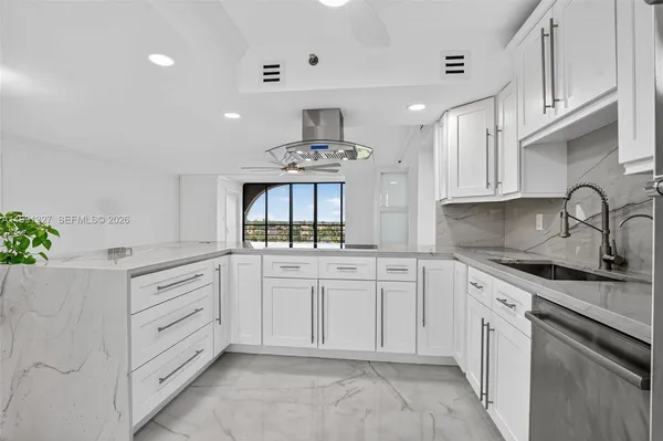 $5,200 | 7145 Promenade Drive, Unit 702, Boca Raton, FL 33433