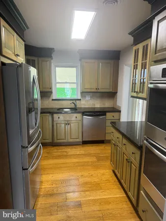 $3,200 | 216 Sussex Boulevard, Broomall, PA 19008