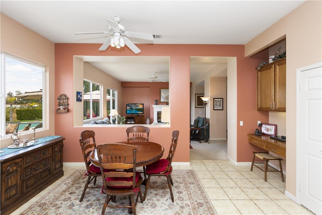 17944 Scottsdale Road Riverside, CA 92504 - Photo 17 of 43 Eating Area