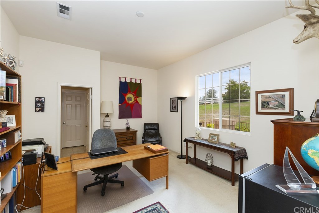 17944 Scottsdale Road Riverside, CA 92504 - Photo 22 of 43 Office