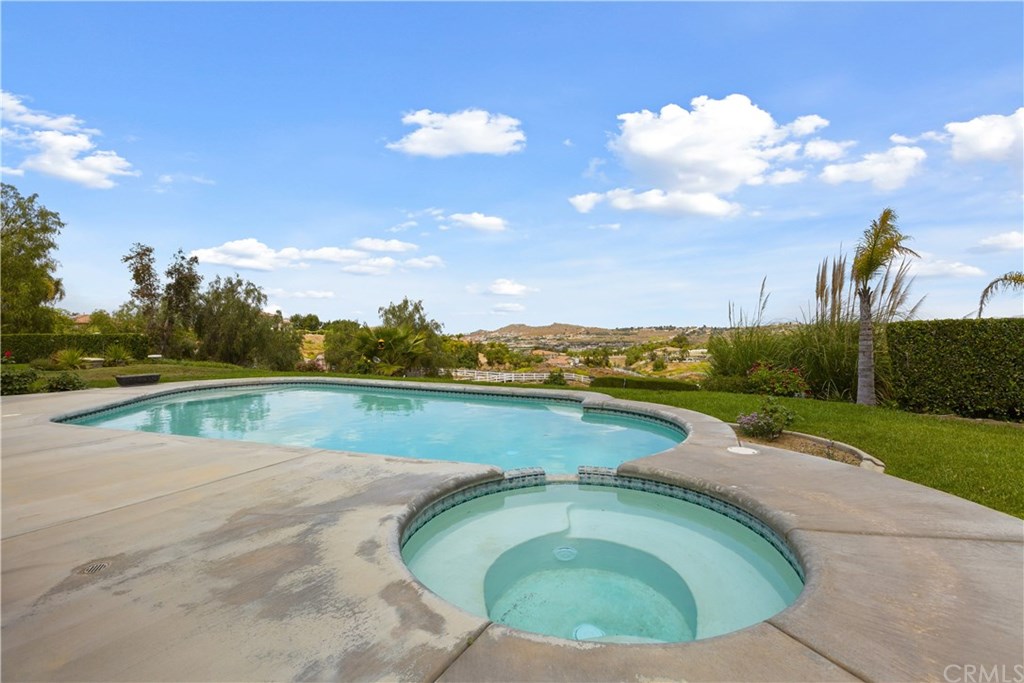 17944 Scottsdale Road Riverside, CA 92504 - Photo 41 of 43 Pool Looking Northwest