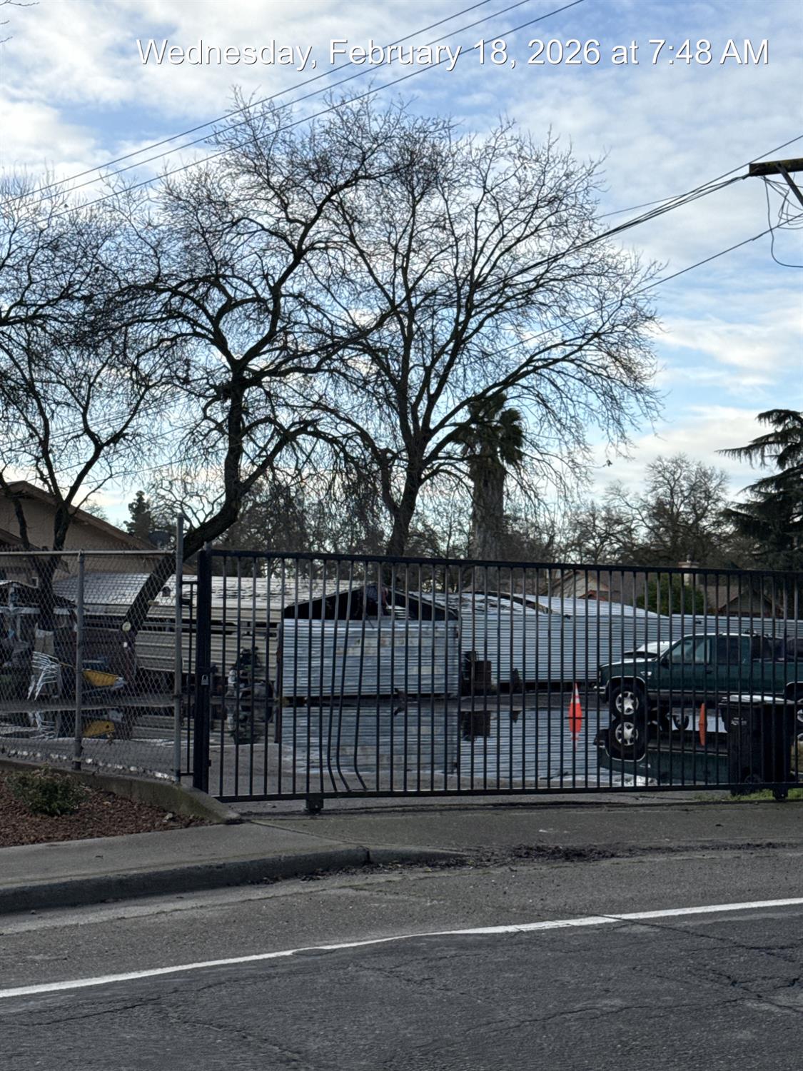 864 Oak Lane Rio Linda, CA 95673 - Photo 4 of 10 a view of a street