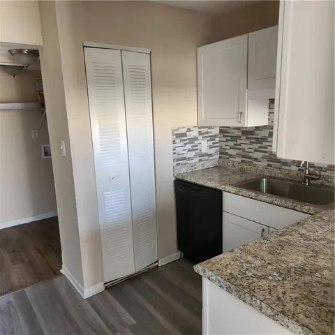 $1,350 | 293 Country Club Drive, Jonesboro, GA 30238