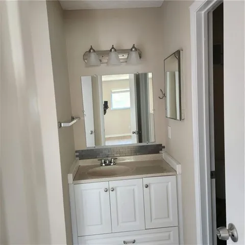 $1,350 | 293 Country Club Drive, Jonesboro, GA 30238