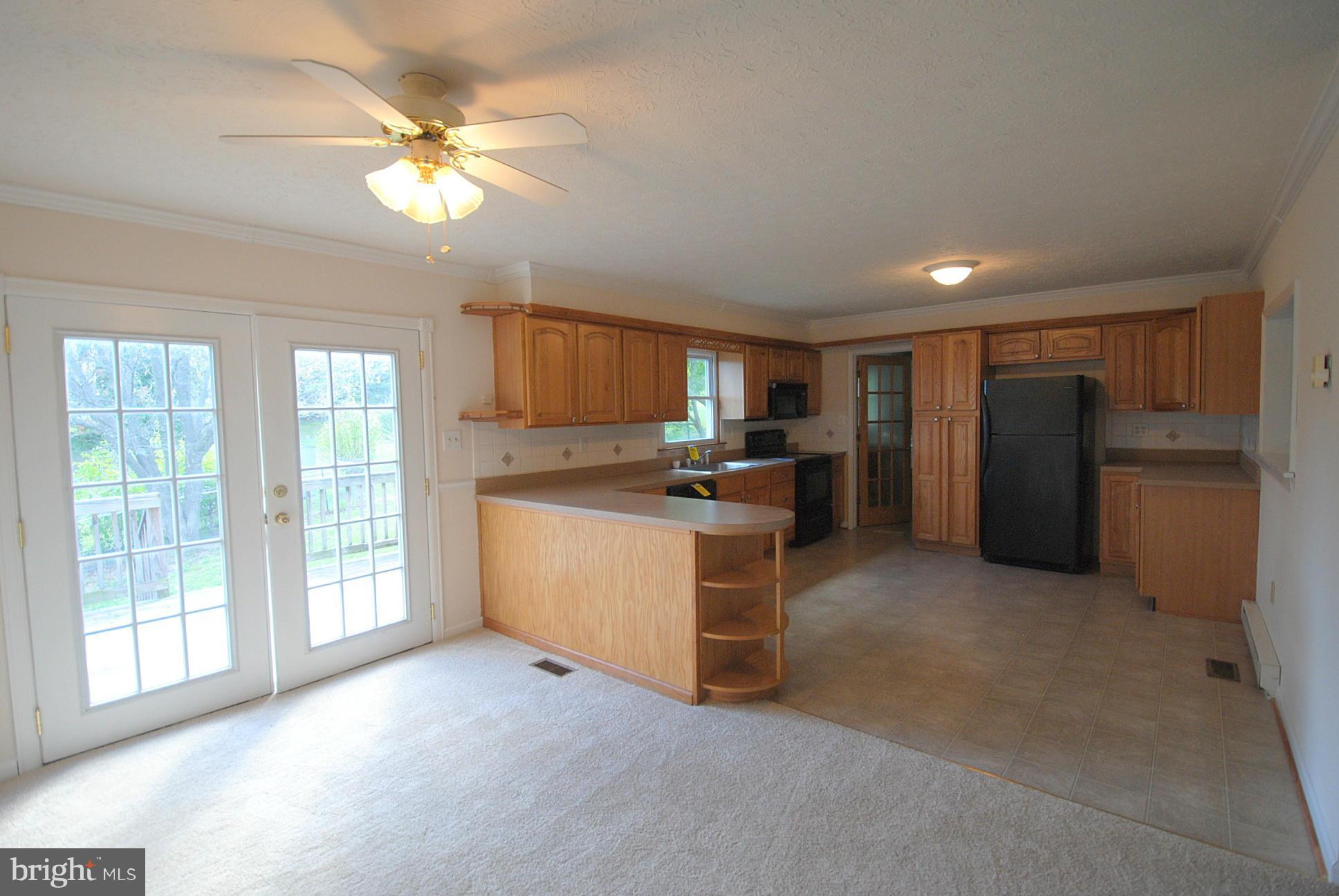 114 Pond Road Gore, VA 22637 - Photo 6 of 15 Kitchen