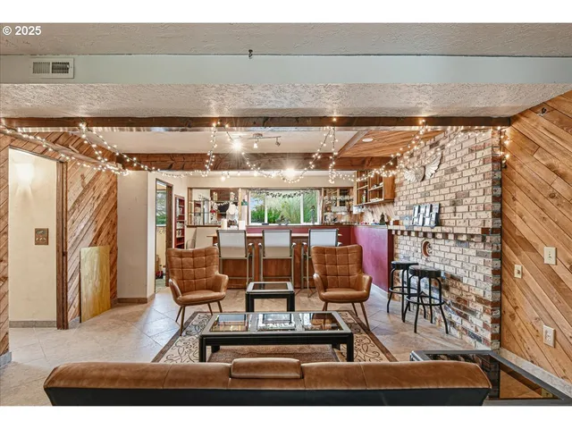 $825,000 | 1820 Southwest Heiney Road, Gresham, OR 97080