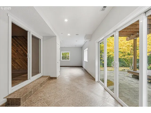 $825,000 | 1820 Southwest Heiney Road, Gresham, OR 97080