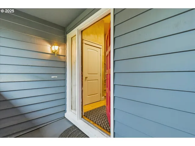 $825,000 | 1820 Southwest Heiney Road, Gresham, OR 97080