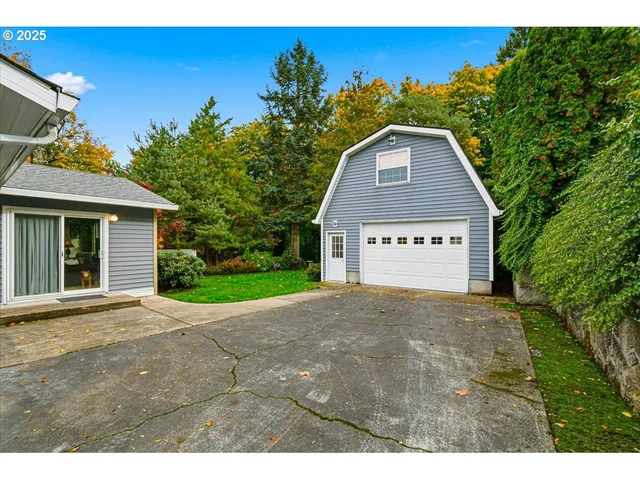 $825,000 | 1820 Southwest Heiney Road, Gresham, OR 97080