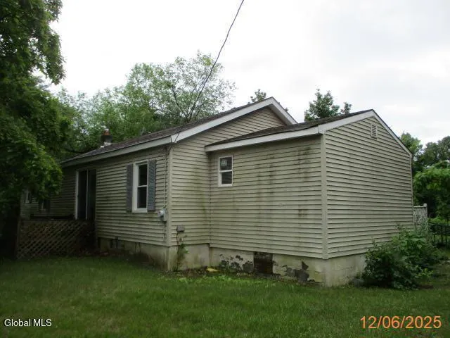 $98,500 | 22 Rapp Road, Albany, NY 12203