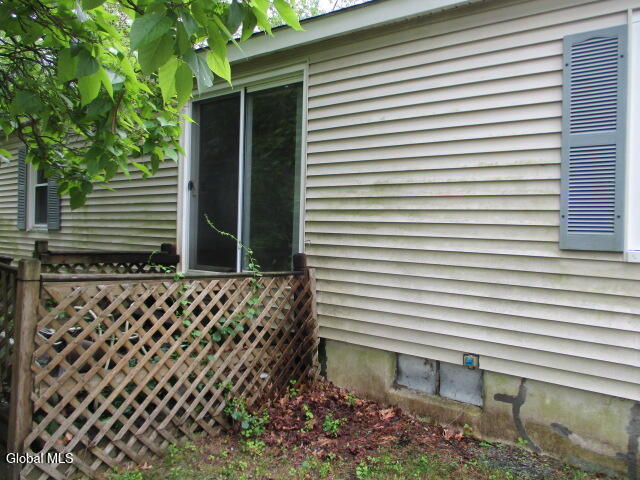 22 Rapp Road Albany, NY 12203 - Photo 4 of 19 IMG_7639