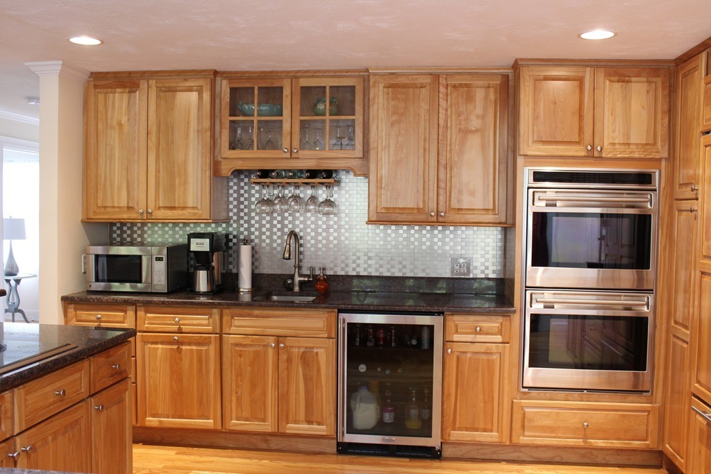 48 Longfellow Road Shrewsbury, MA 01545 - Photo 12 of 30 Gallery Image 12