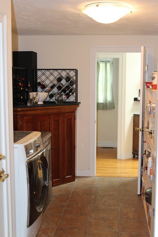 48 Longfellow Road Shrewsbury, MA 01545 - Photo 17 of 30 Gallery Image 17