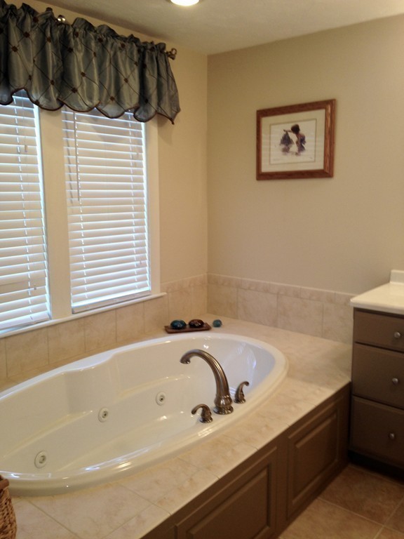 48 Longfellow Road Shrewsbury, MA 01545 - Photo 24 of 30 Gallery Image 24