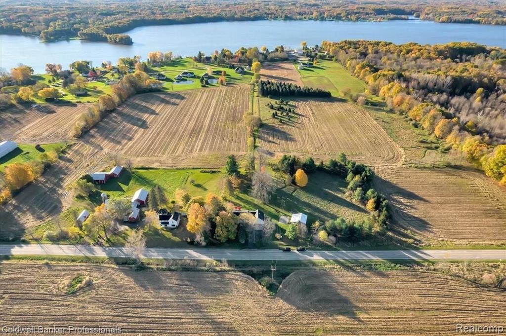 5557 Mt Morris Road Columbiaville, MI 48421 - Photo 10 of 40