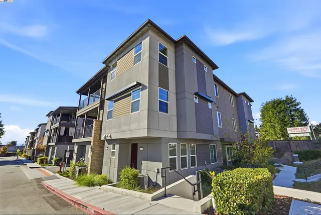 $711,000 | 498 Trace Lane, Hayward, CA 94544