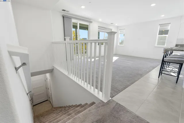 $711,000 | 498 Trace Lane, Hayward, CA 94544