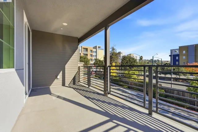 $711,000 | 498 Trace Lane, Hayward, CA 94544