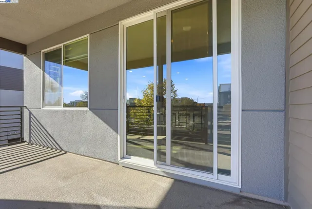 $711,000 | 498 Trace Lane, Hayward, CA 94544