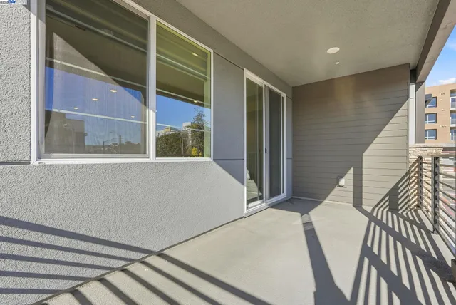 $711,000 | 498 Trace Lane, Hayward, CA 94544